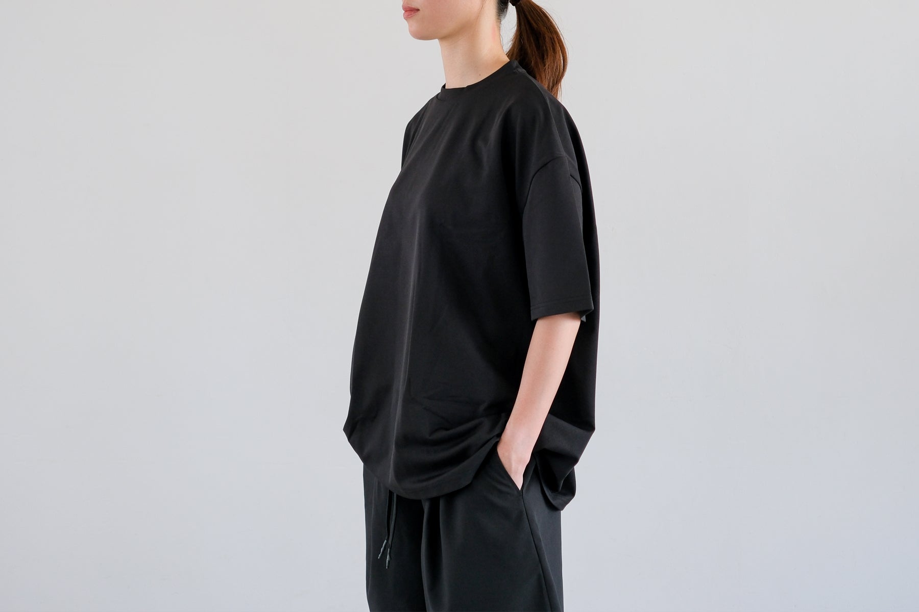 モデル着用写真を追加いたしました