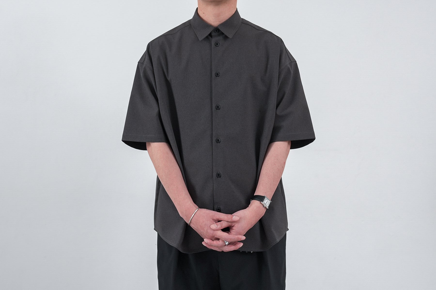 「Minimalist OS Shirt SS / Gray」が入荷いたしました