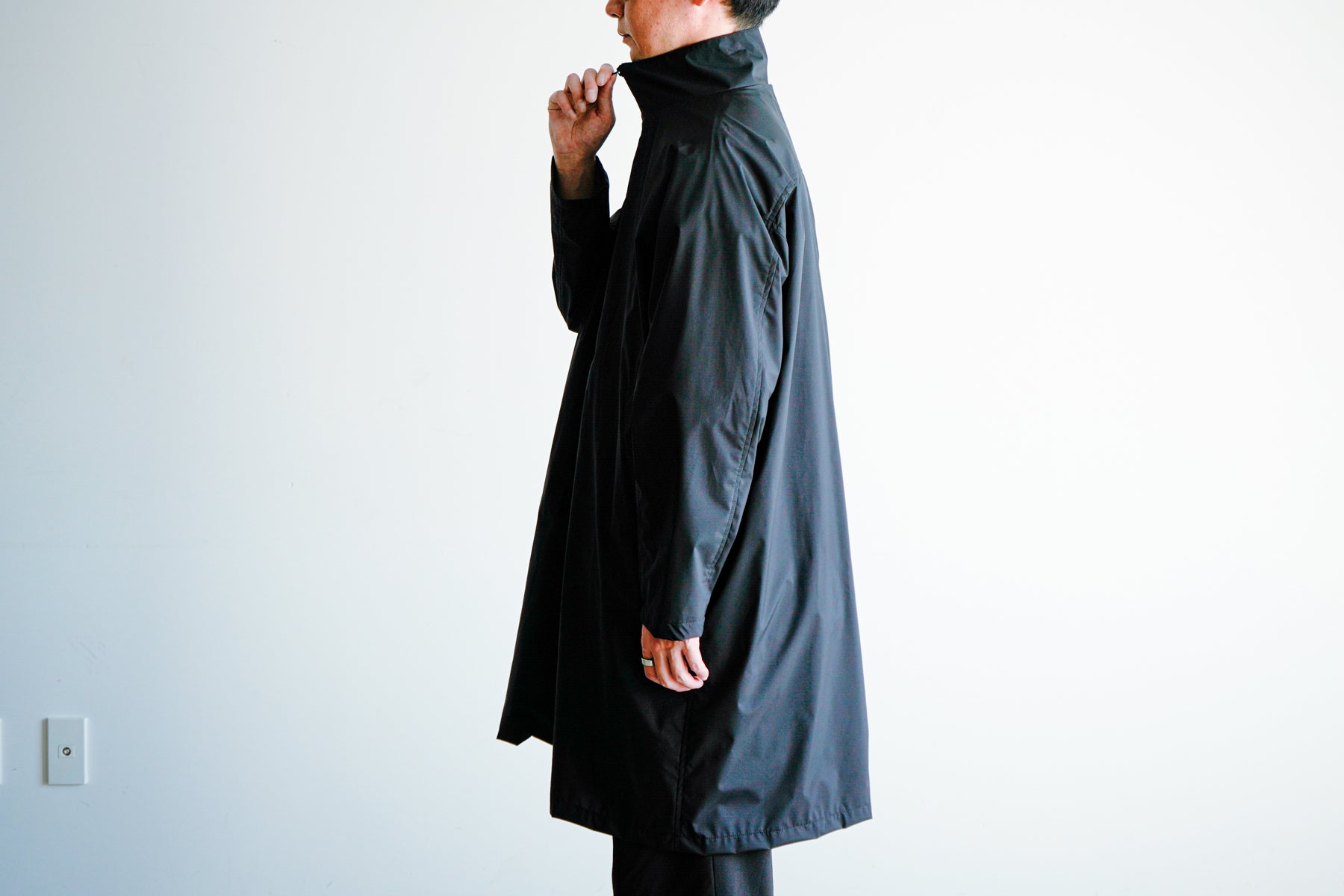 Discover Coat / Black – MNMM