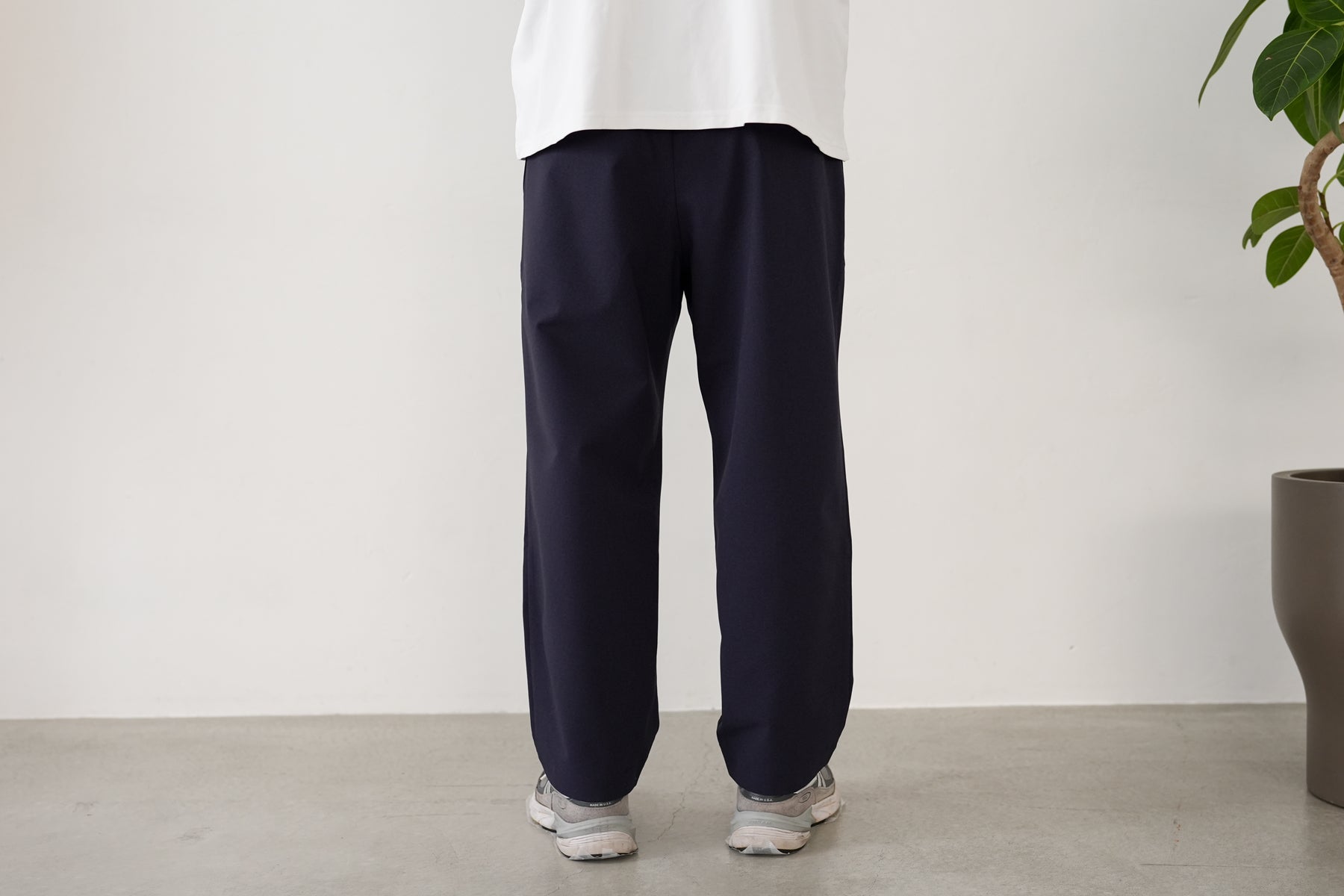 【予約】Minimalist Easy Pants (Relax) / Navy【5月入荷予定】
