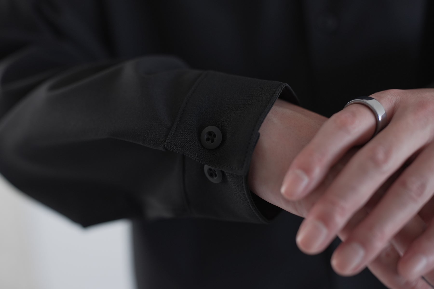 【予約】Minimalist OS Shirt LS / Black【3月入荷予定】