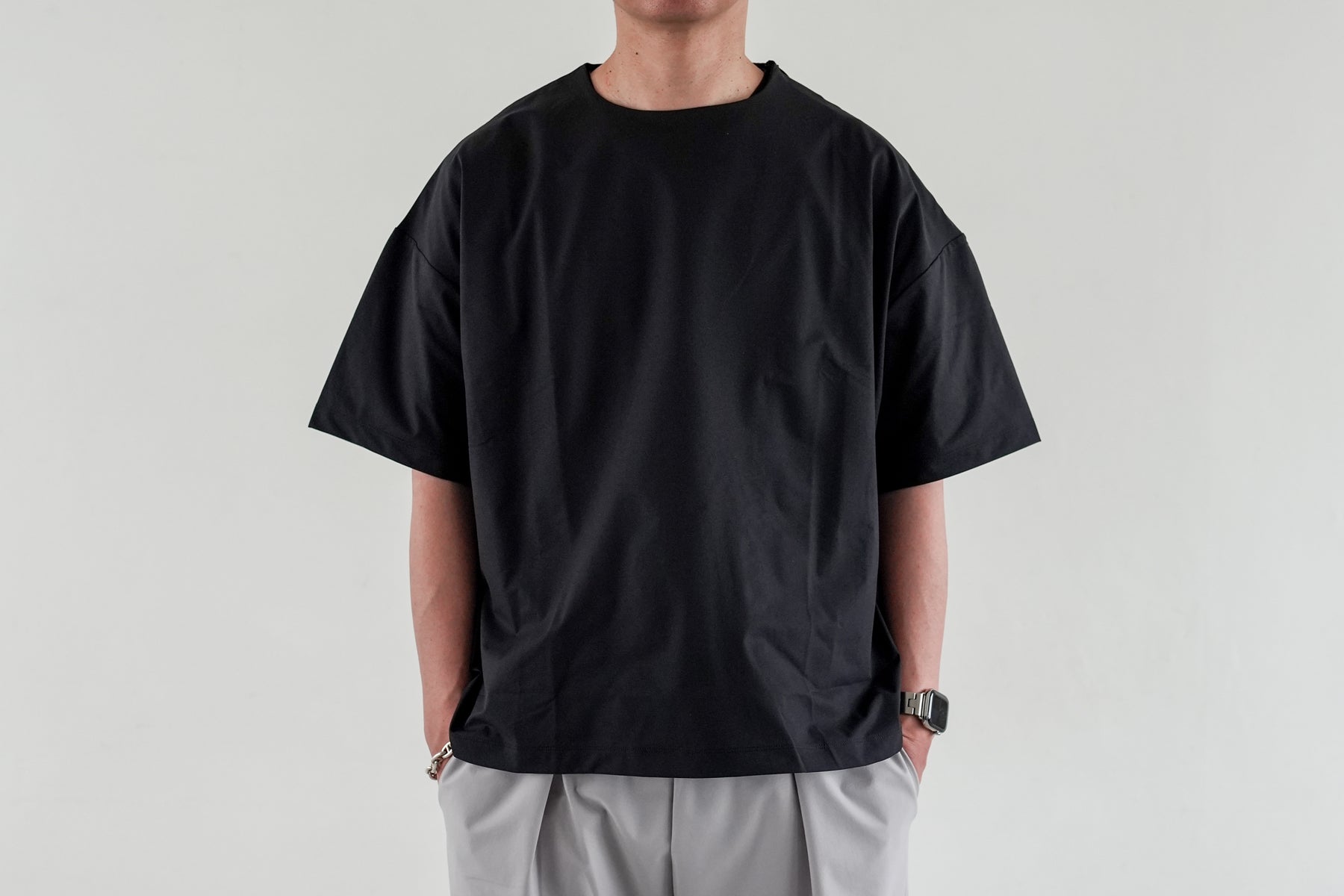 新品未使用未開封　Night Tempo '1986' シャツ XSブラック Ultimaflex® Minimal Shirt【10月入荷予定】