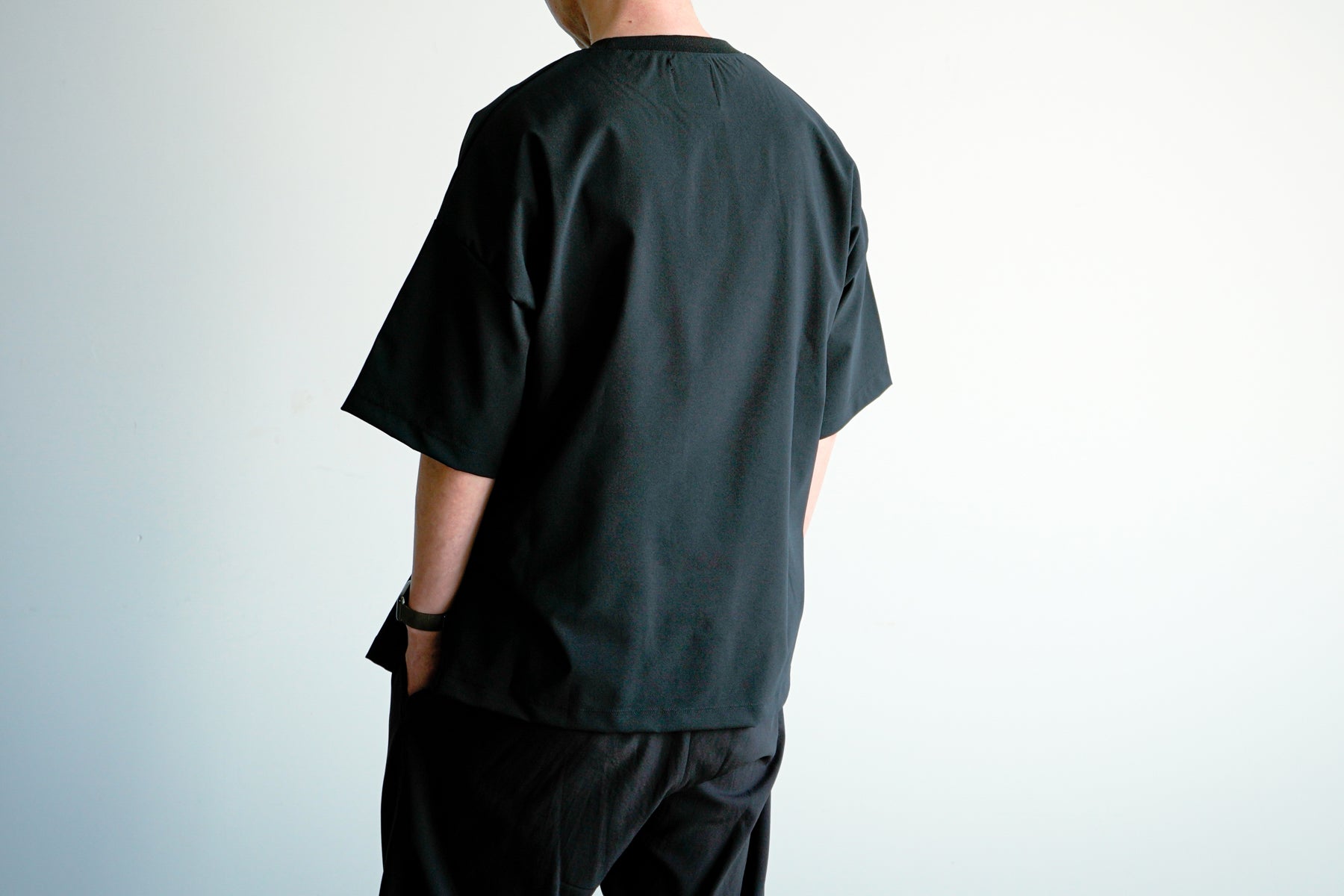 Minimalist Shirt SS (Relax) / Black