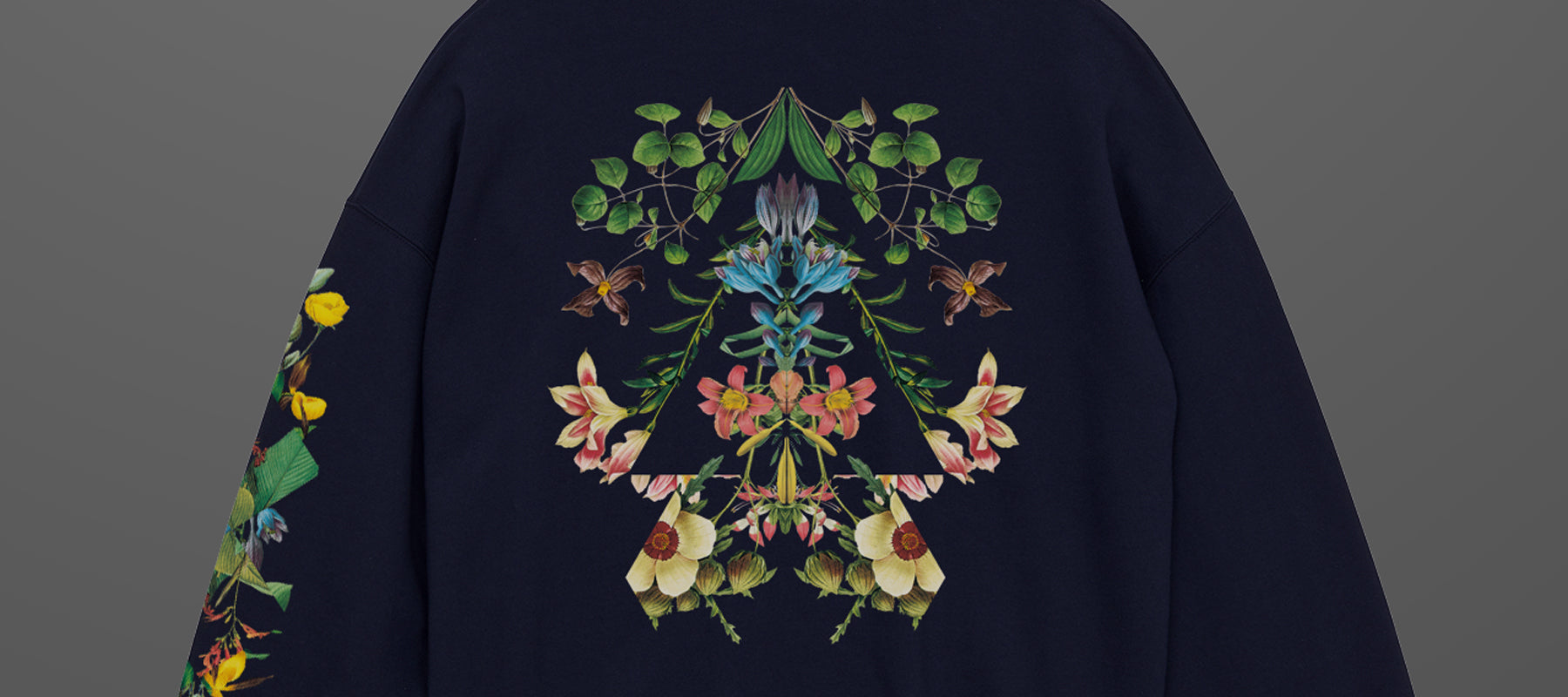 FLOWER HOODIE / NAVYの予約を開始しました