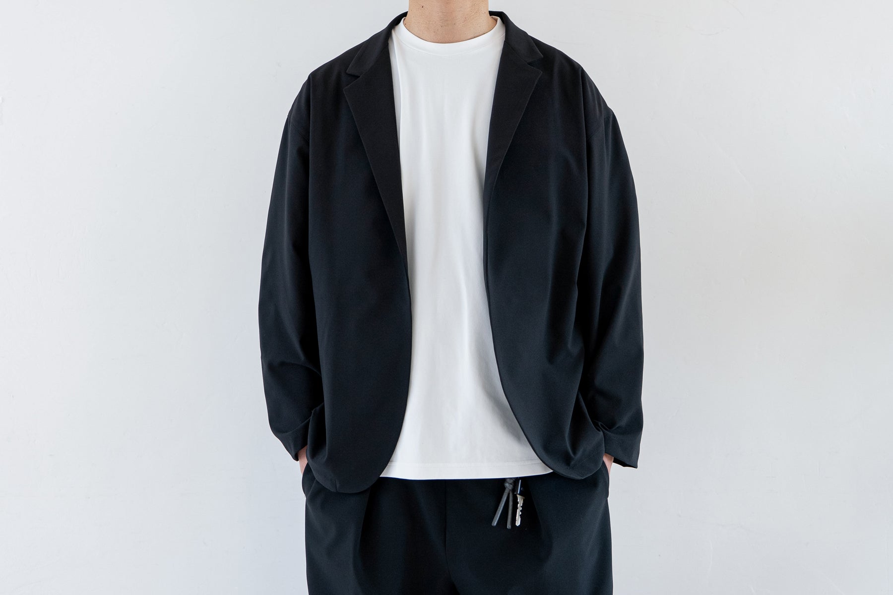 「Minimalist Jacket」の予約販売を開始しました