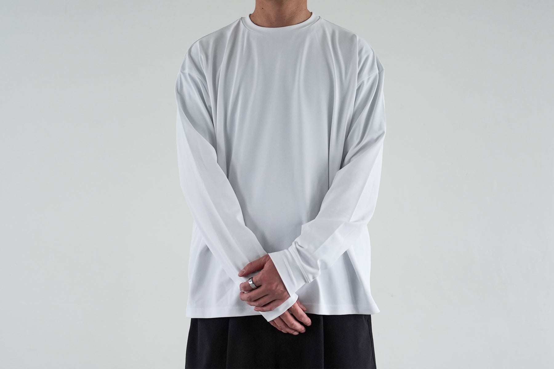 「MOON-TECH® OVERSIZE TEE LS」の予約販売について