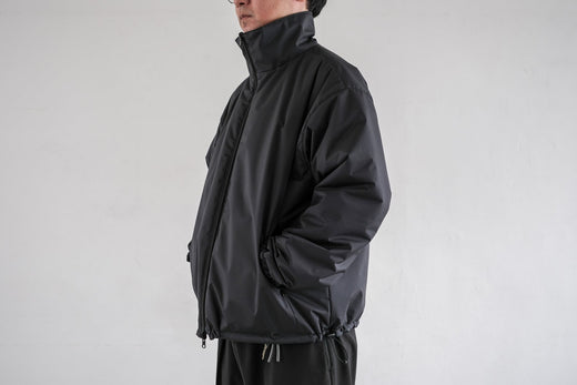 「Padded Reversible Jacket」の販売を開始しました