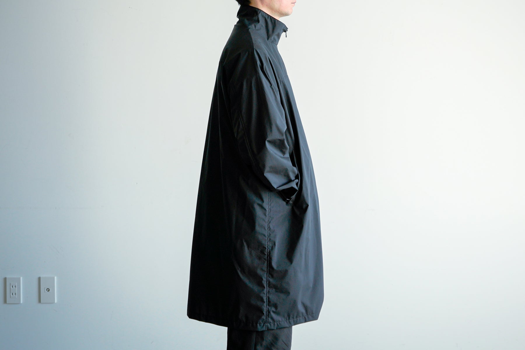 Discover Coat / Black