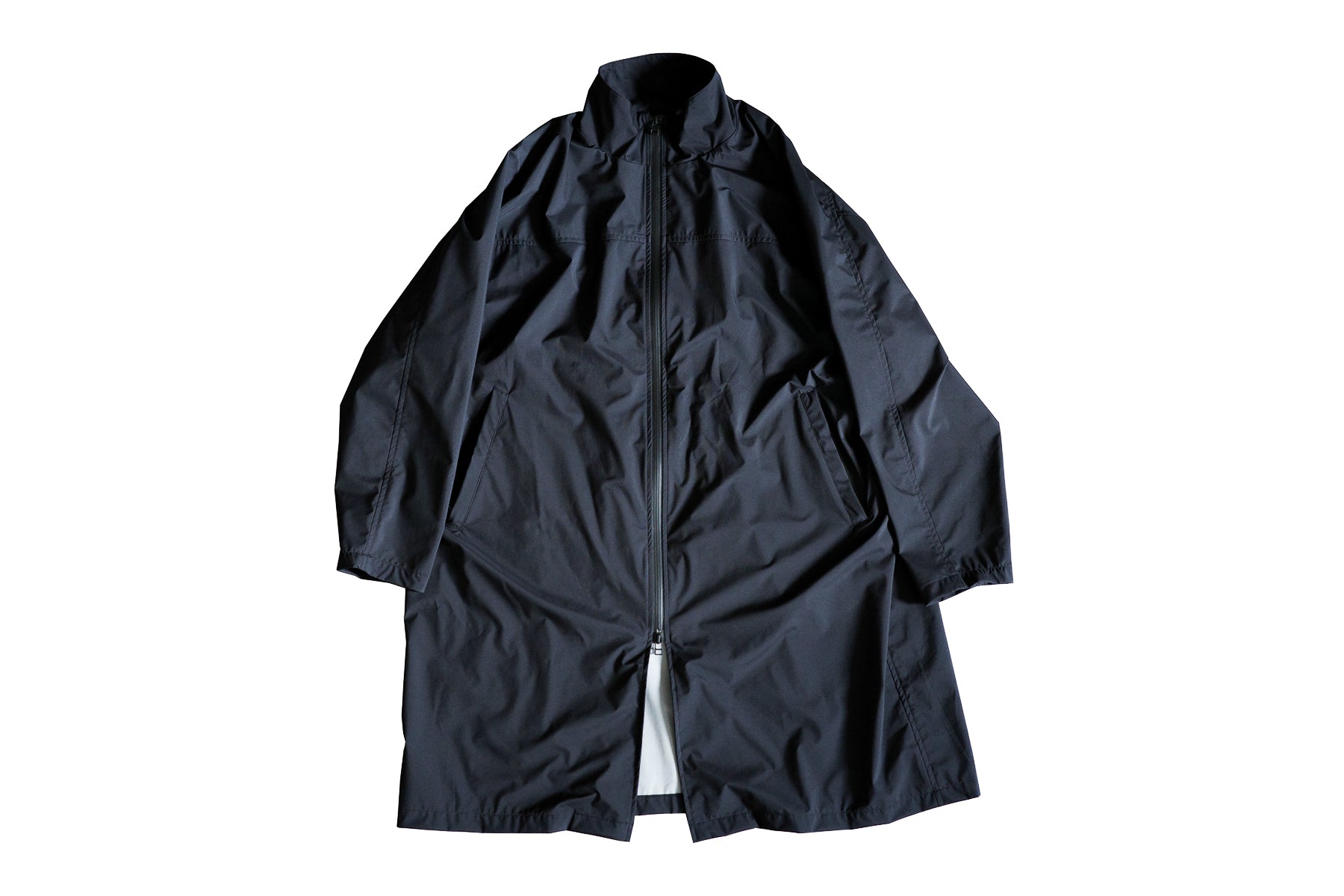 Discover Coat / Black