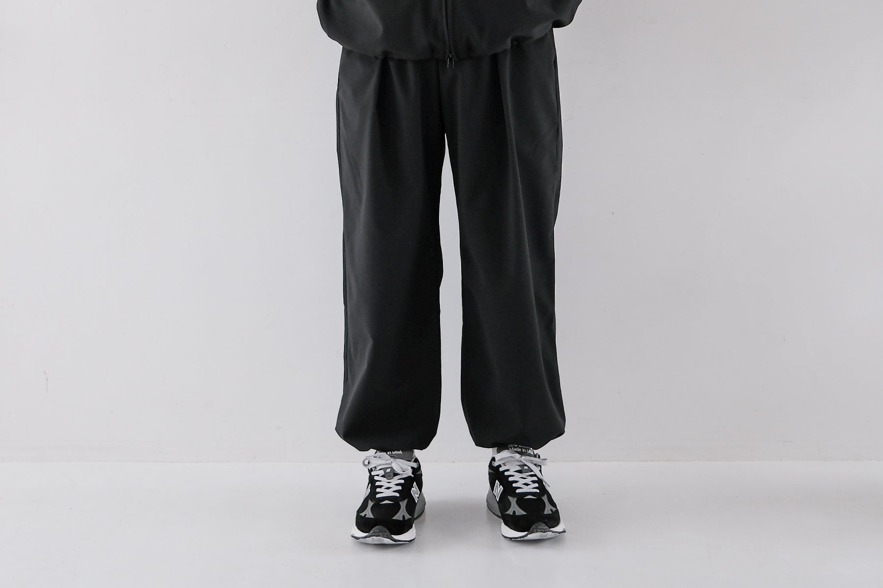 【予約】Minimalist Easy Pants (Drawstring) / Black【7月入荷予定】