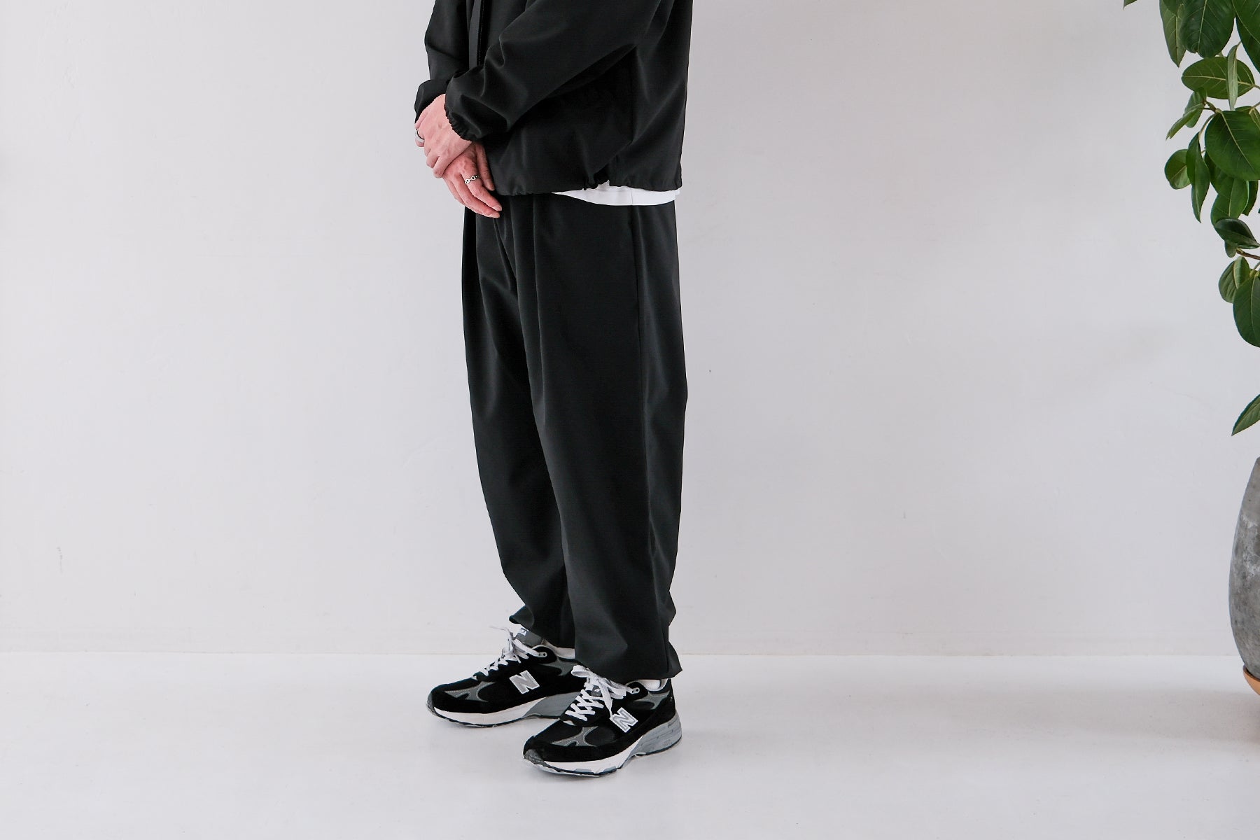【予約】Minimalist Easy Pants (Drawstring) / Black【7月入荷予定】