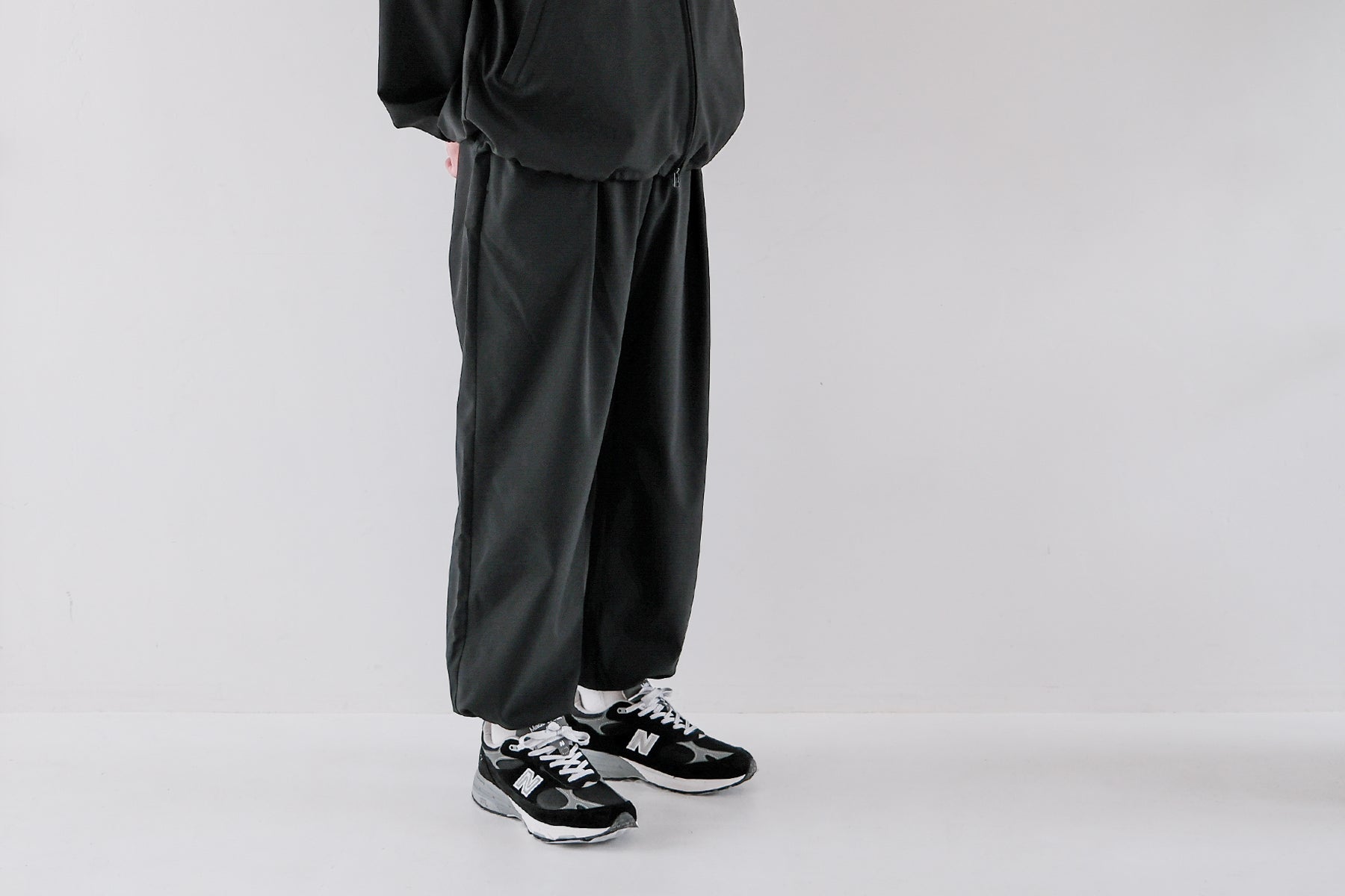 【予約】Minimalist Easy Pants (Drawstring) / Black【7月入荷予定】