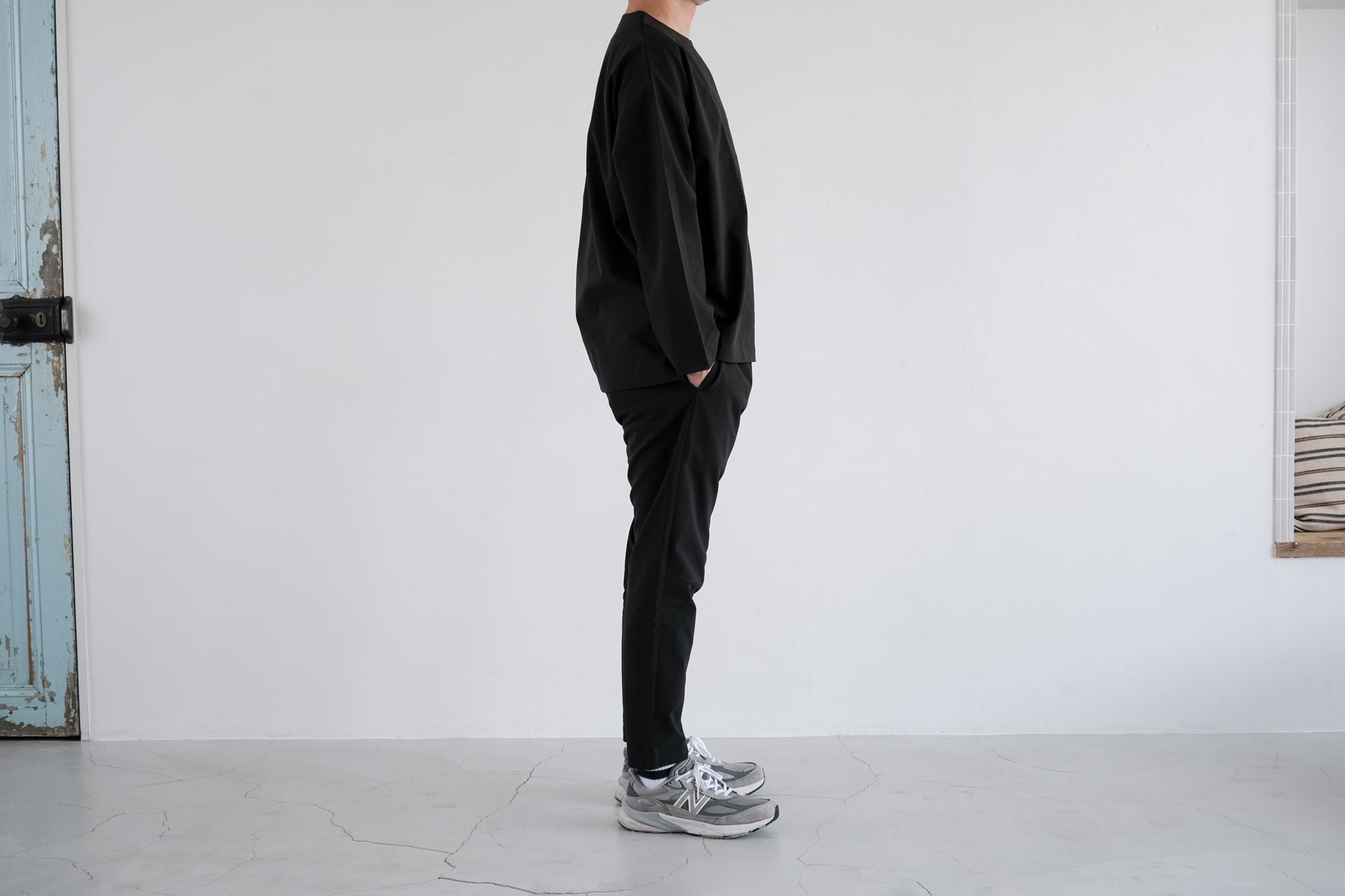 Minimalist Shirt LS / Black