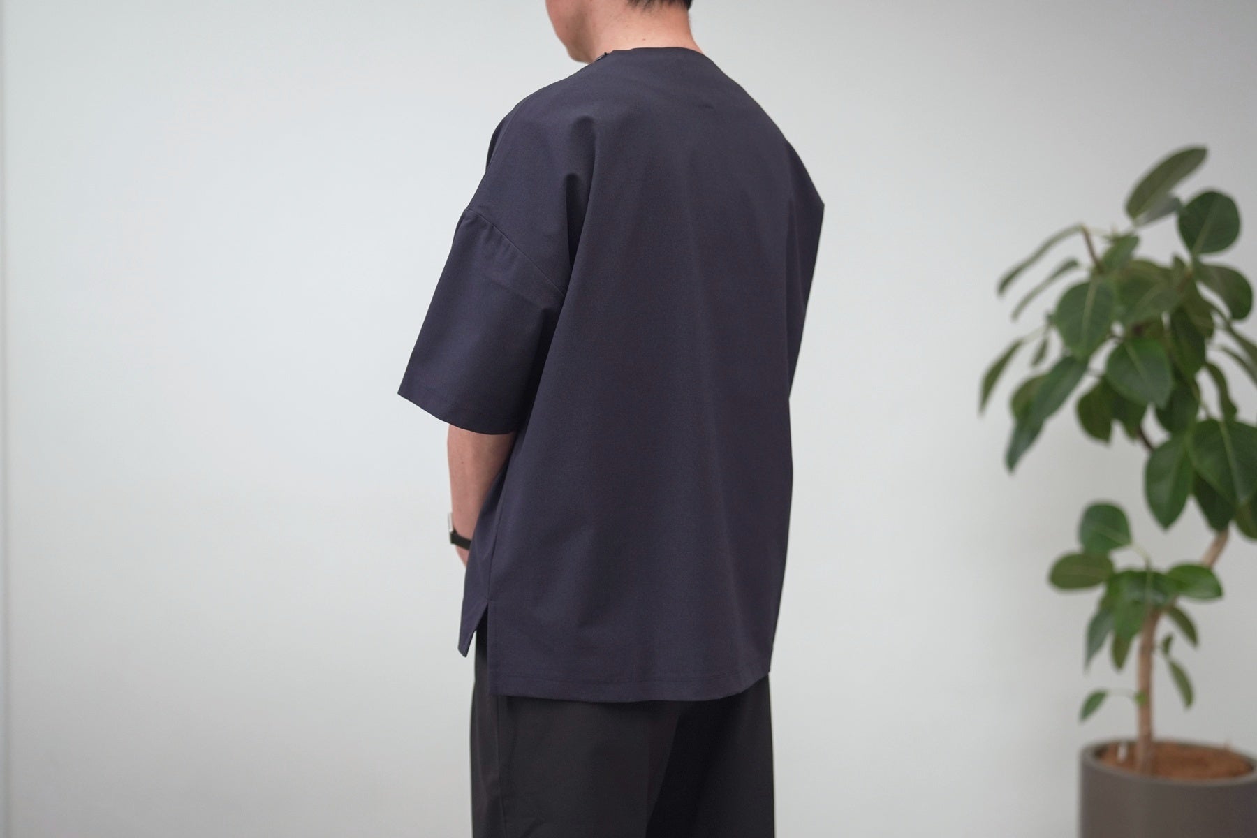 Minimalist Shirt SS / Navy【6月入荷予定】