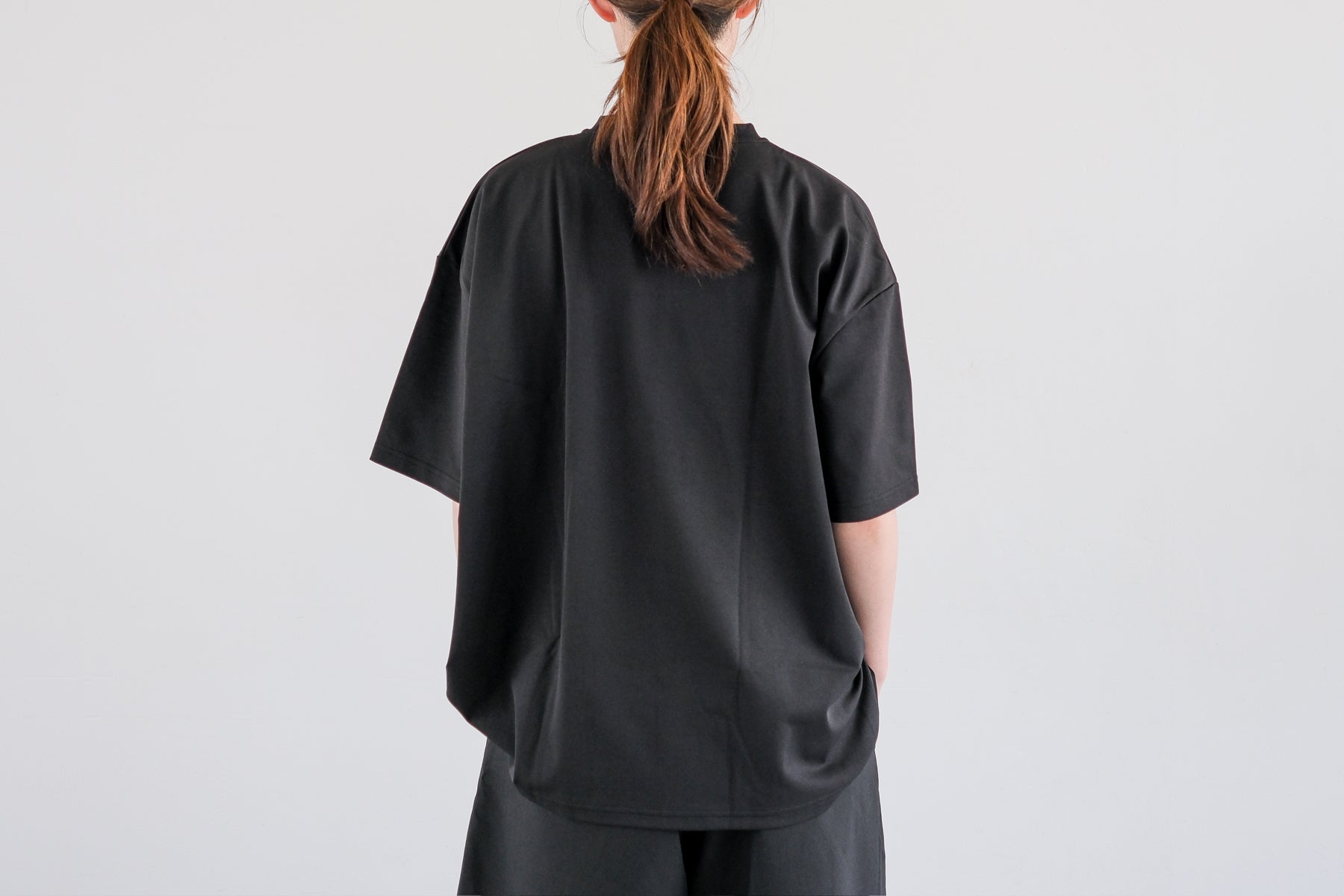 SOLOV OVER THE MOON TEE ブラック MOON-TECH® OVERSIZE TEE / Black