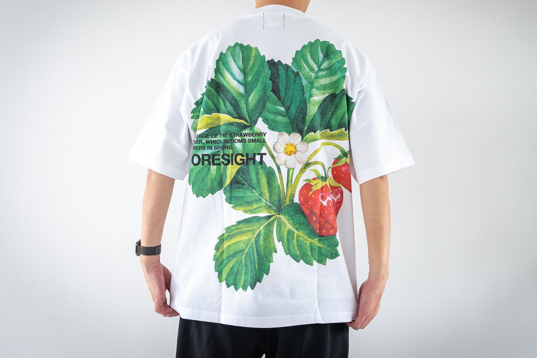 Strawberry SS Tee / White