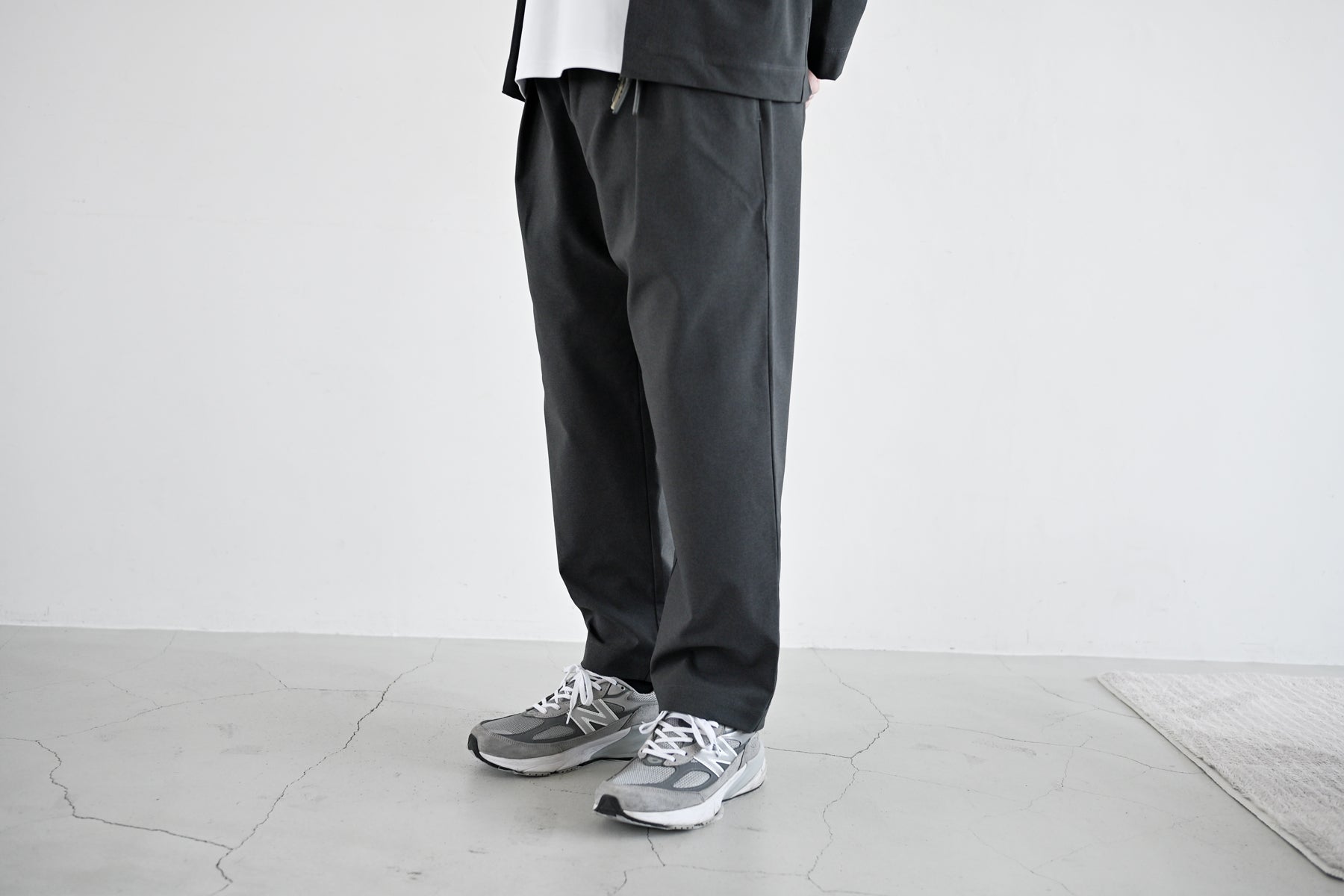 Minimalist Easy Pants (Relax)  / Gray