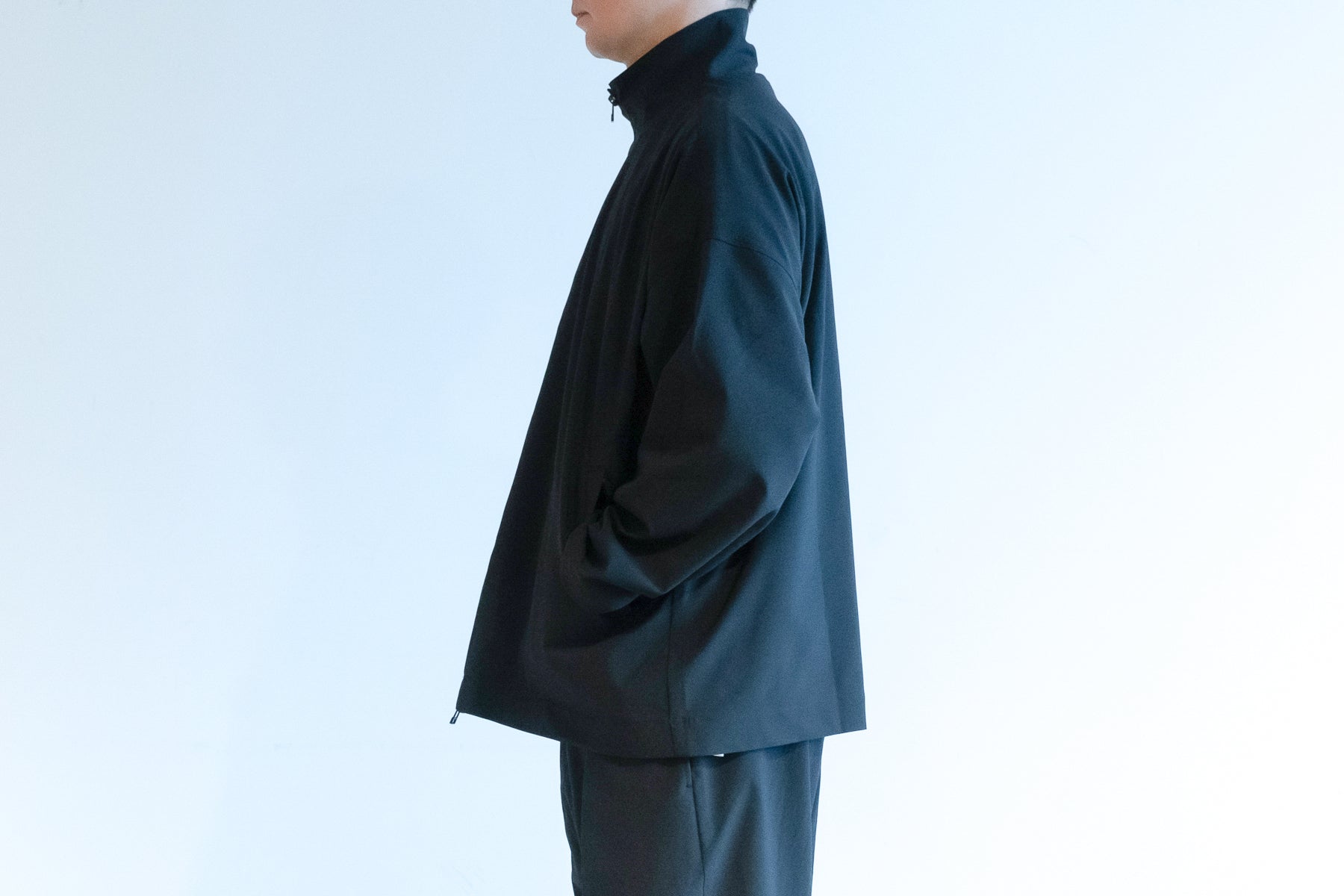 Minimalist Zip Jacket / Black