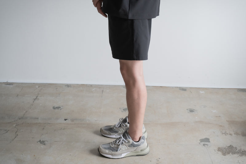 Minimalist Easy Shorts / Black