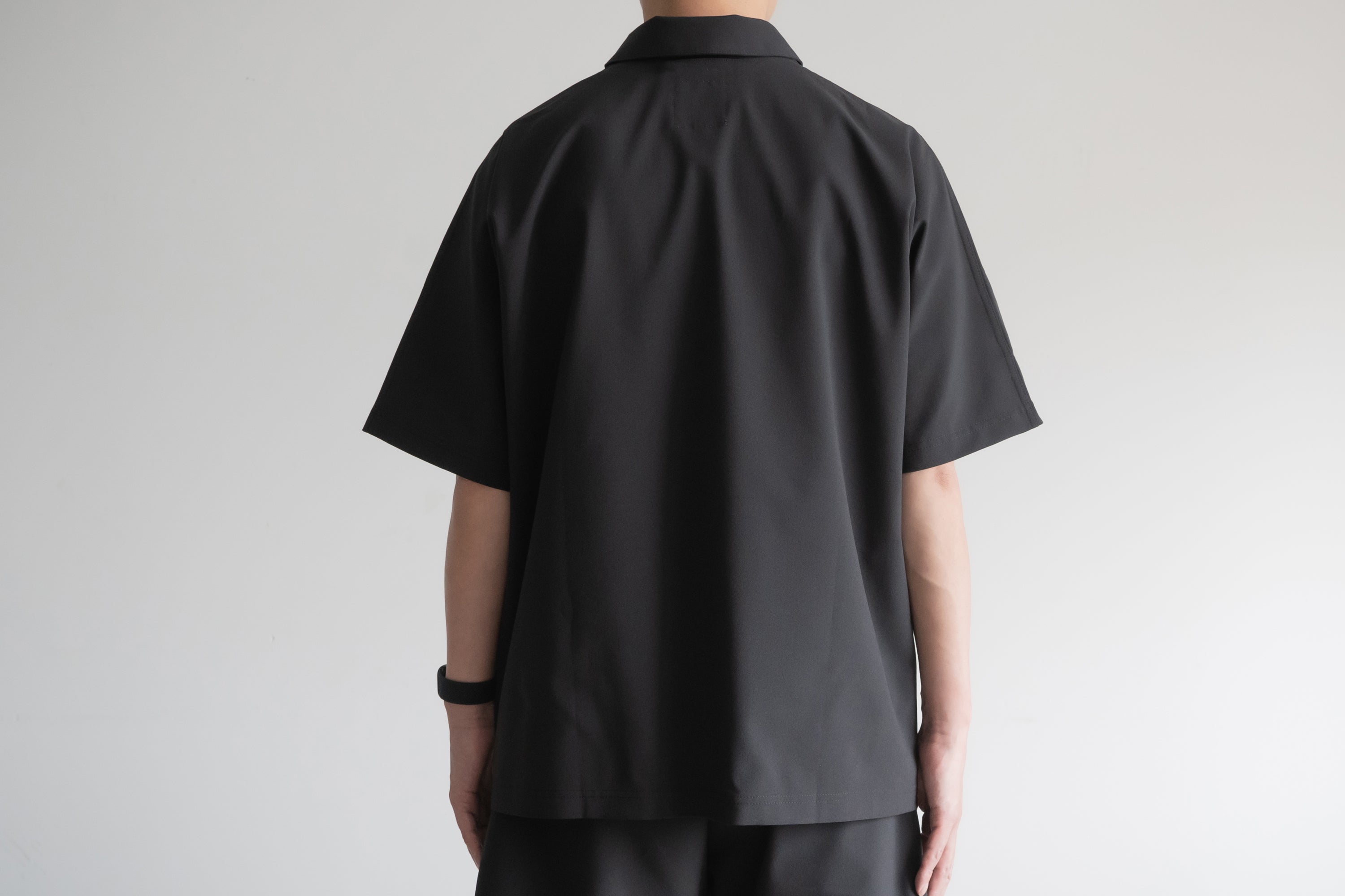 Minimalist Polo Shirt / Black