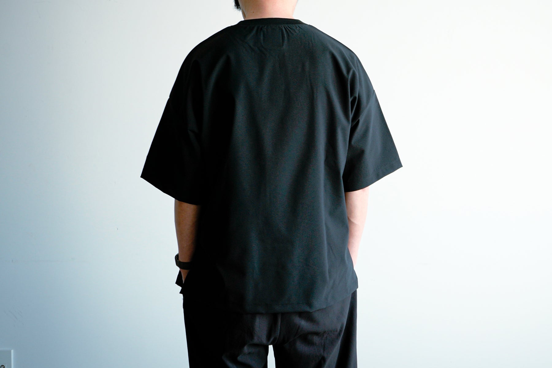 Minimalist Shirt SS (Relax) / Black