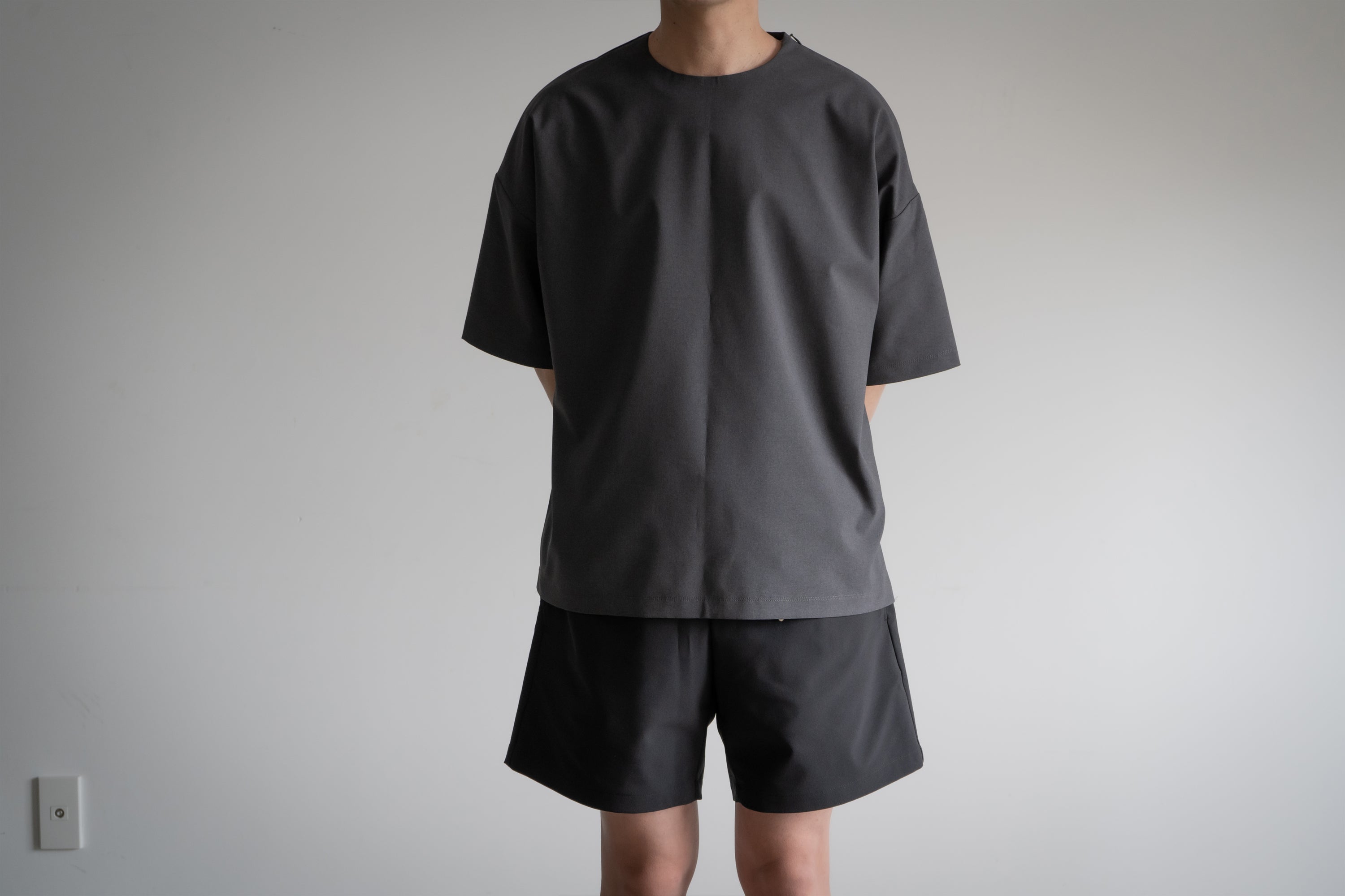 Minimalist Shirt SS / Gray