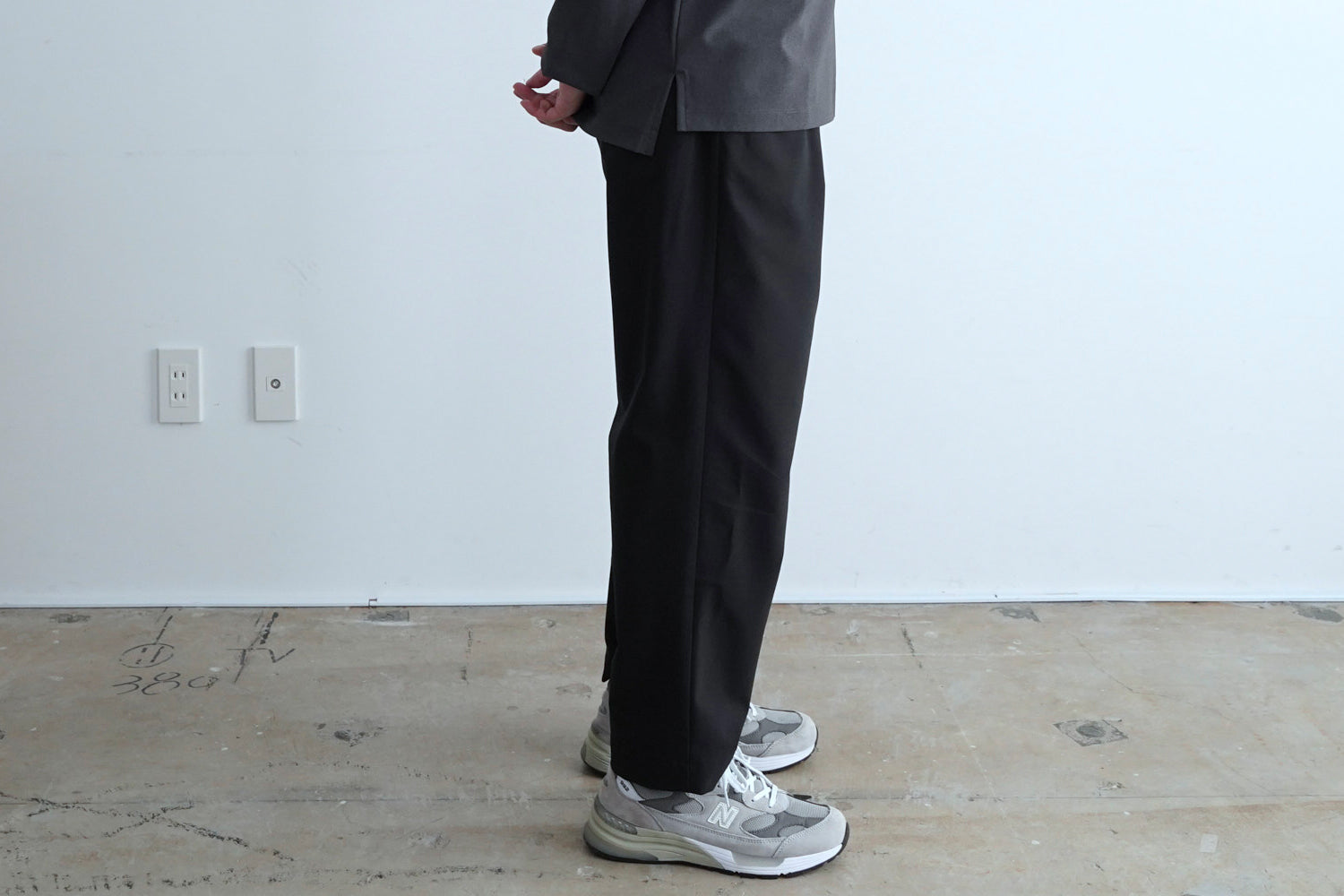 Minimalist Easy Pants (Relax)  / Black