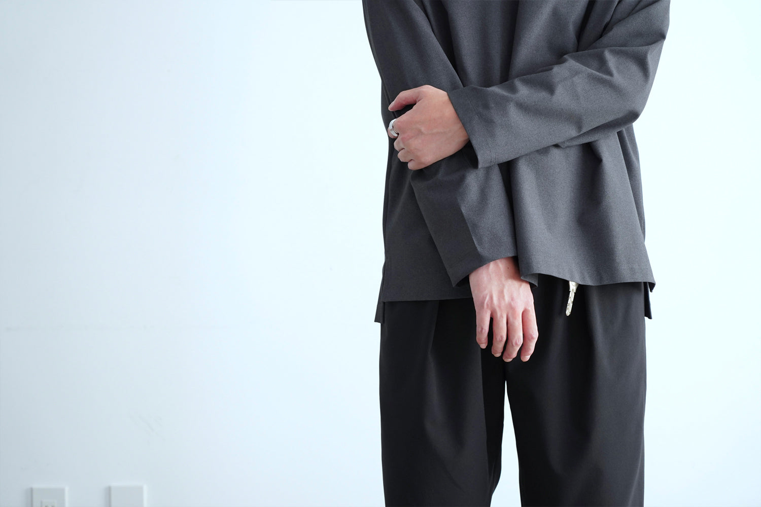 Minimalist Easy Pants (Relax)  / Black